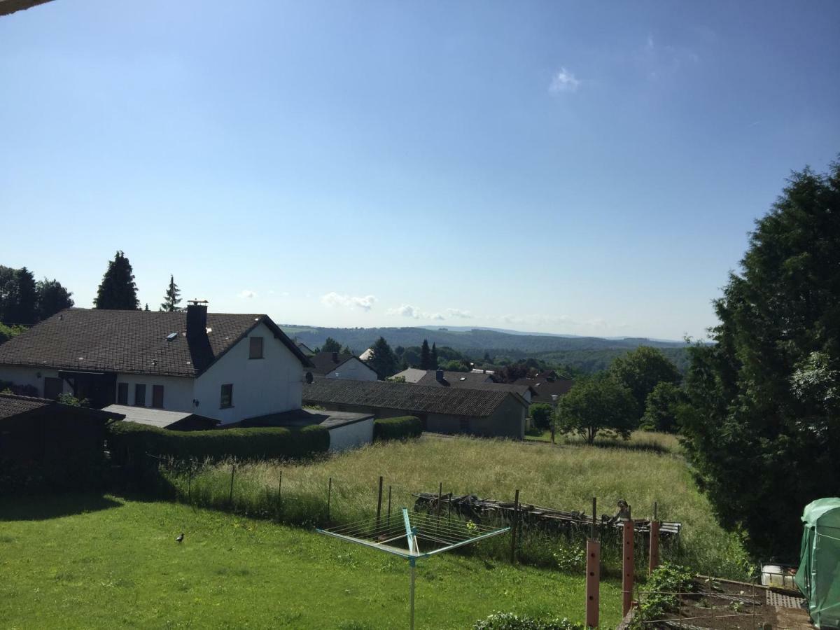 Alte Tankstelle Lägenhet Strassenhaus Exteriör bild